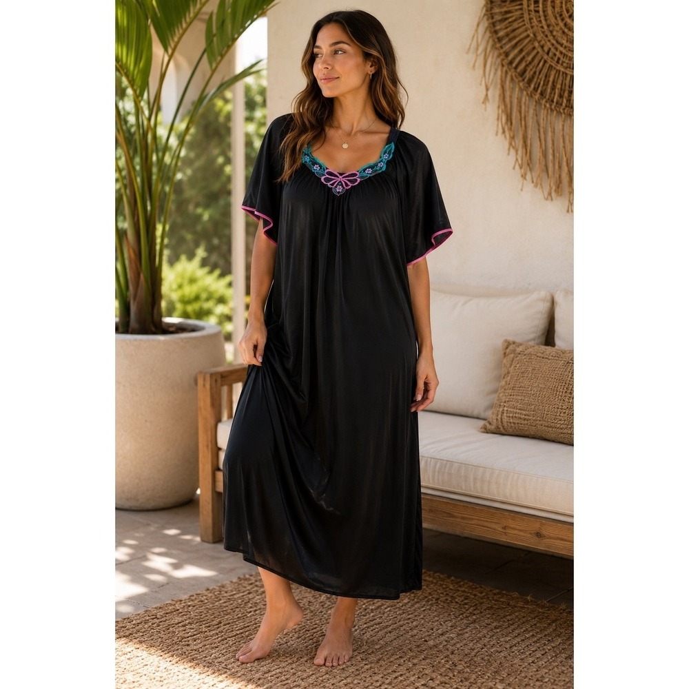 Intimate‎ Options Black Embroidered Caftan Lounge Sleep Dress One Size Relaxed